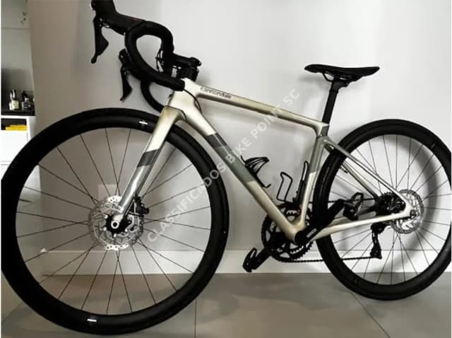 Bicicleta Road Cannondale Super Six Evo Carbon Disc Ultegra