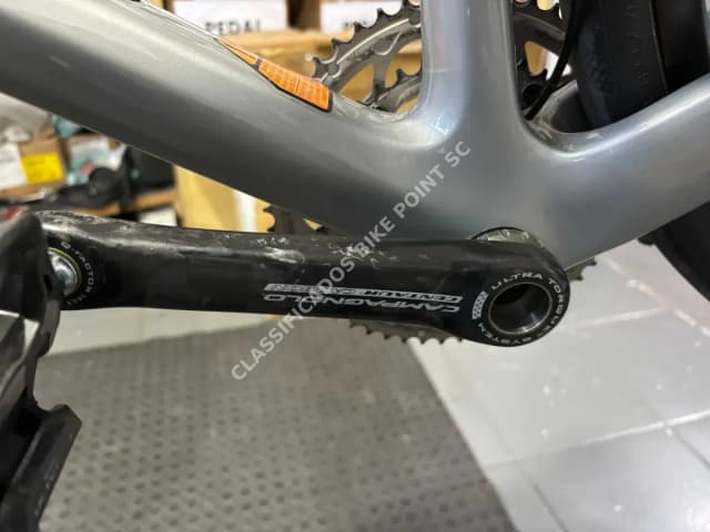 PEDIVELA CAMPAGNOLO CARBONO COM CENTRAL 